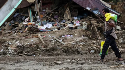 Indonesia Cancels New Year Fireworks to Honor Sumatra Flood Victims