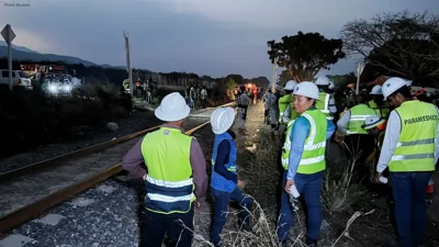 Tragic Train Accident in Oaxaca: 13 Fatalities, Nearly 100 Injuries Reported
