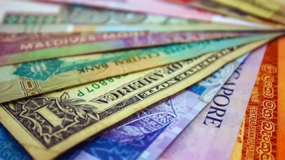 Essential Insights on Currency Exchange and Payments for Travelers