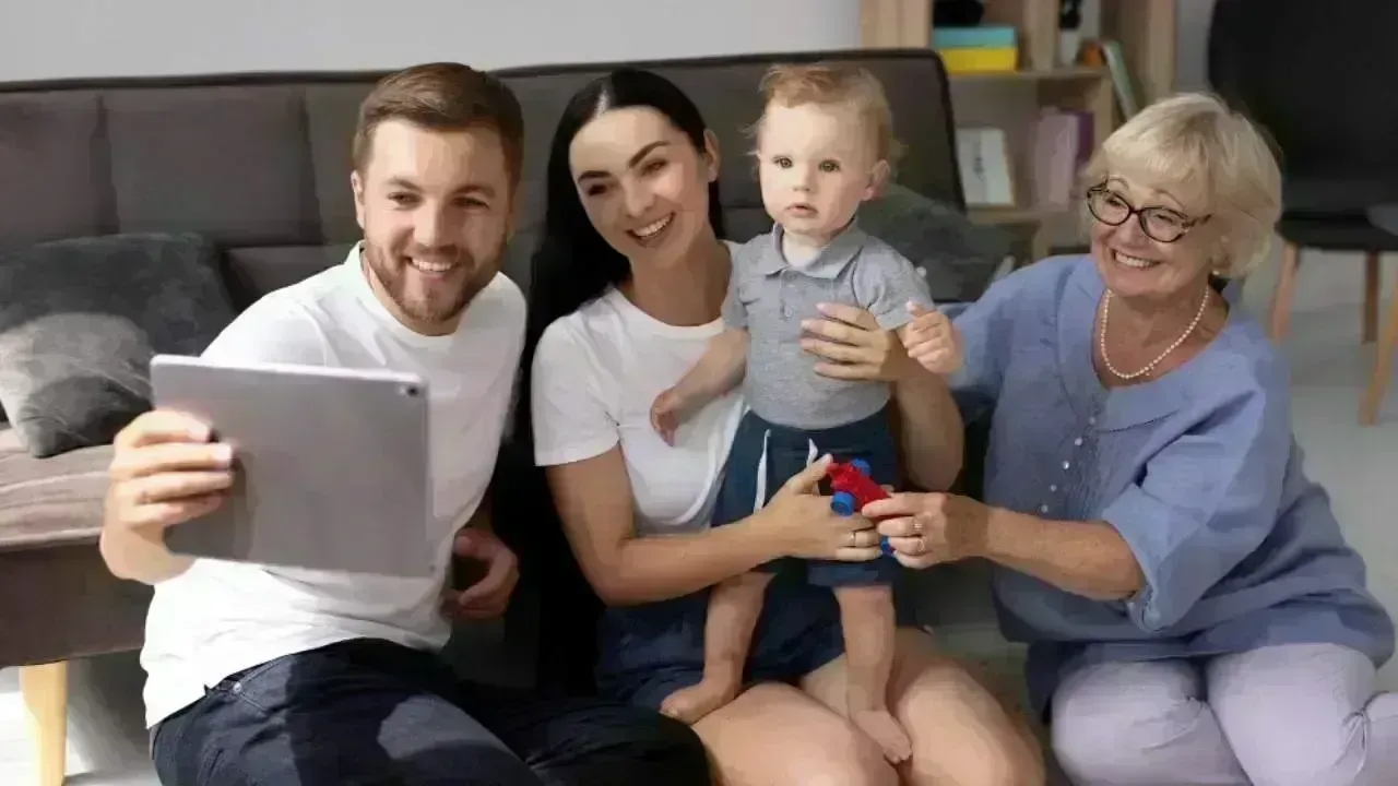 Top Remote Health Tools for Supporting Your Children and Aging Parents