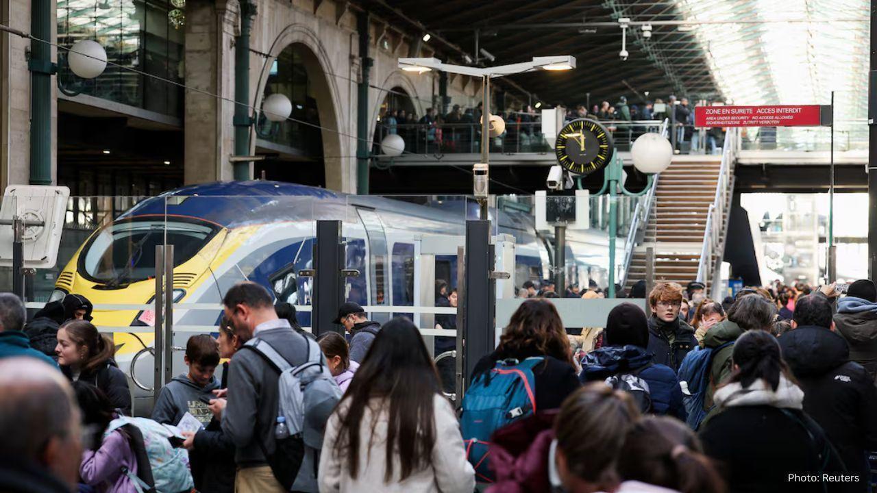 Channel Tunnel Power Fault Disrupts Eurostar Services and Triggers Holiday Travel Chaos
