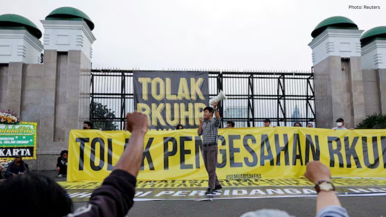 Indonesia’s New Criminal Code Sparks Debate, Minister Calls for Public Oversight
