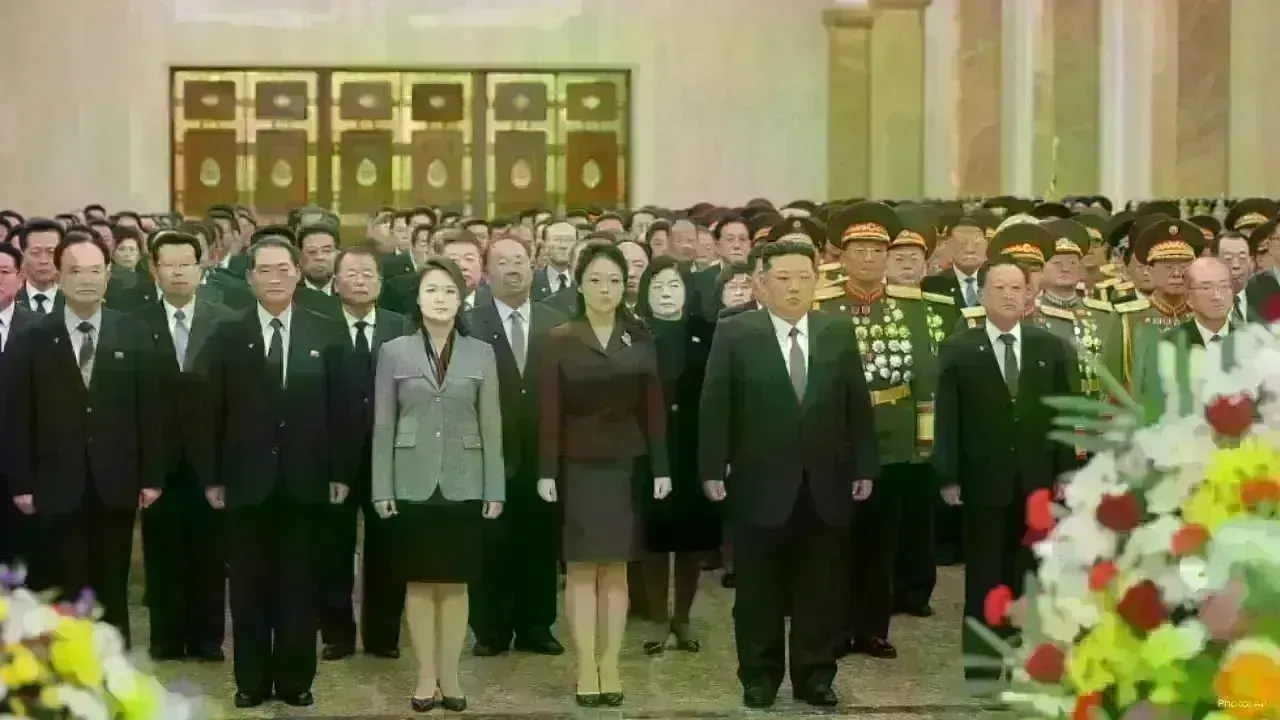Kim Ju Ae's Visit to Mausoleum Marks Important Step in North Korea's Leadership Transition