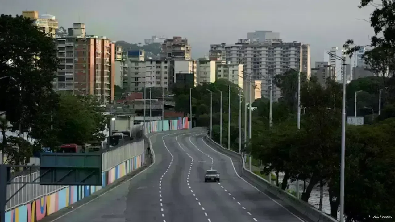 Global Markets Assess Geopolitical Tensions Following U.S. Move in Venezuela