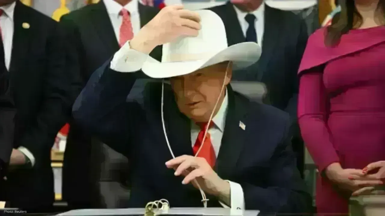 Trump Endorses Sanctions Bill to Target Russian Oil Purchasers