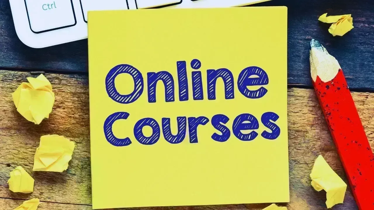 Rising Interest in Online Courses: A Reflection of Job Market Changes