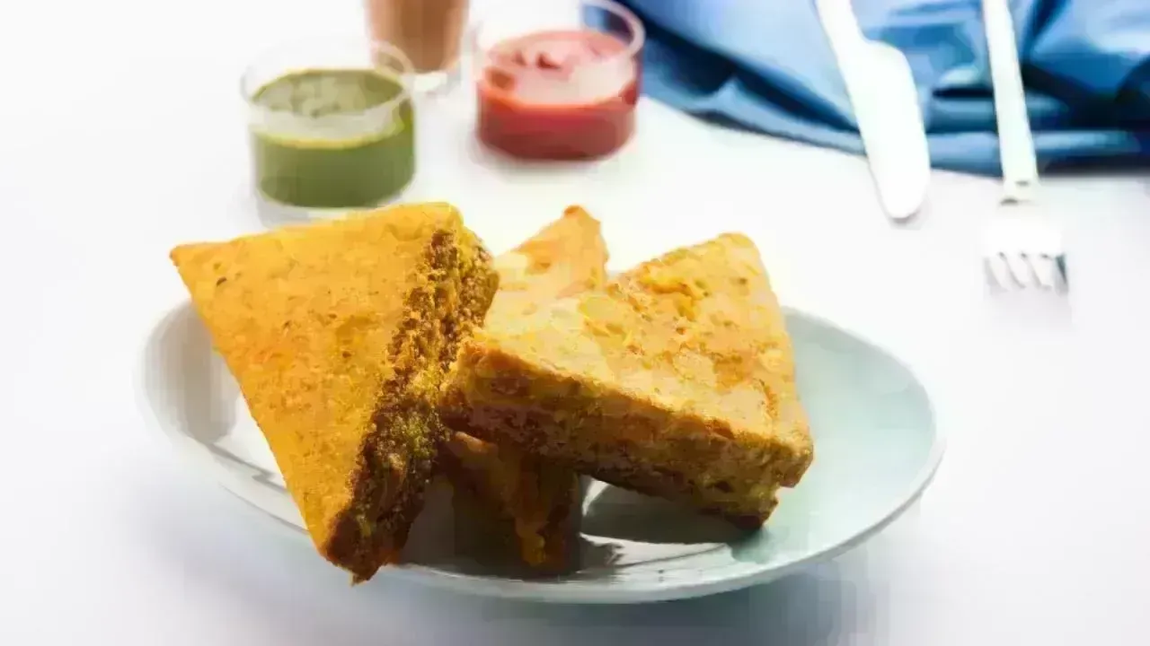 Nutritious Moong Dal Toast: A Perfect Start to Your Day