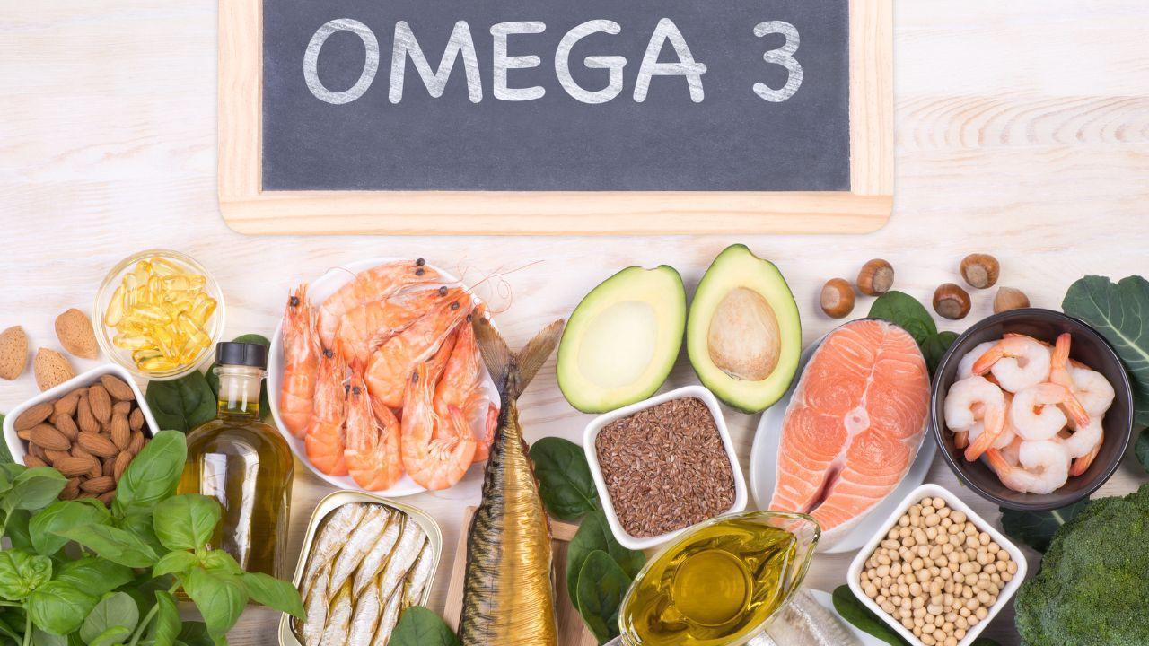 Identifying Omega-3 Deficiency: 4 Key Skin Signs to Note