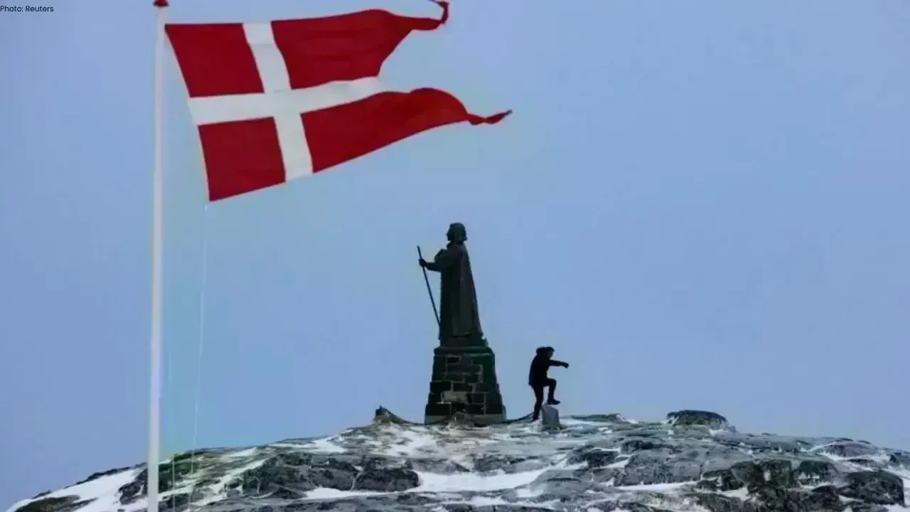 Trump Advocates US Ownership of Greenland to Counteract Russia and China