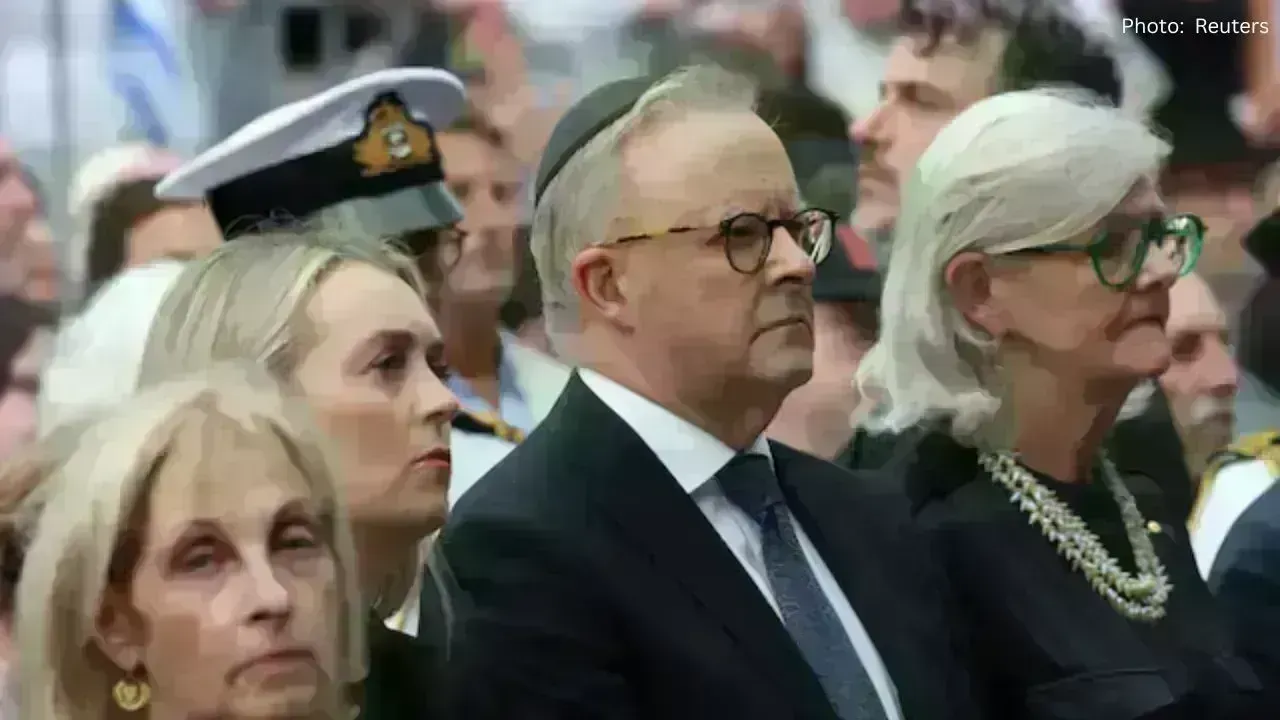 Australia PM Albanese Recalls Parliament Early After Deadly Bondi Attack