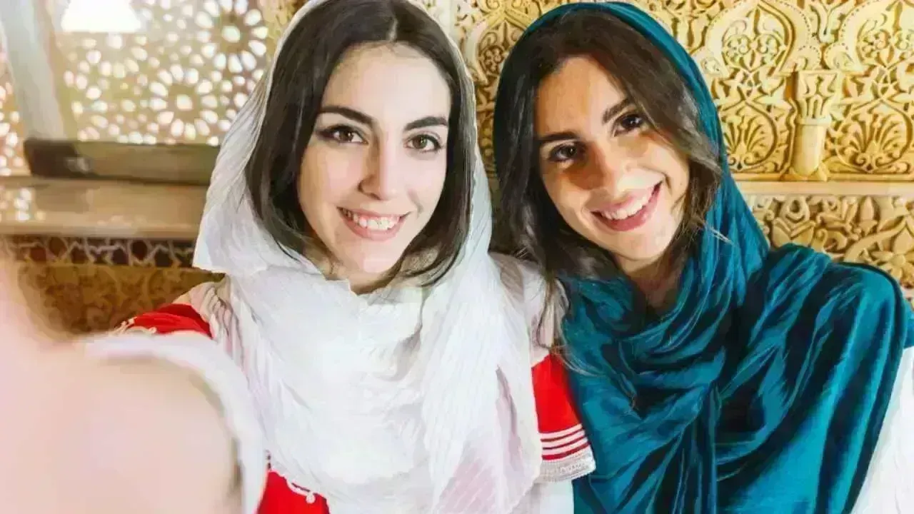 The Enduring Radiance of Arab Women: Unveiling Natural Beauty Rituals