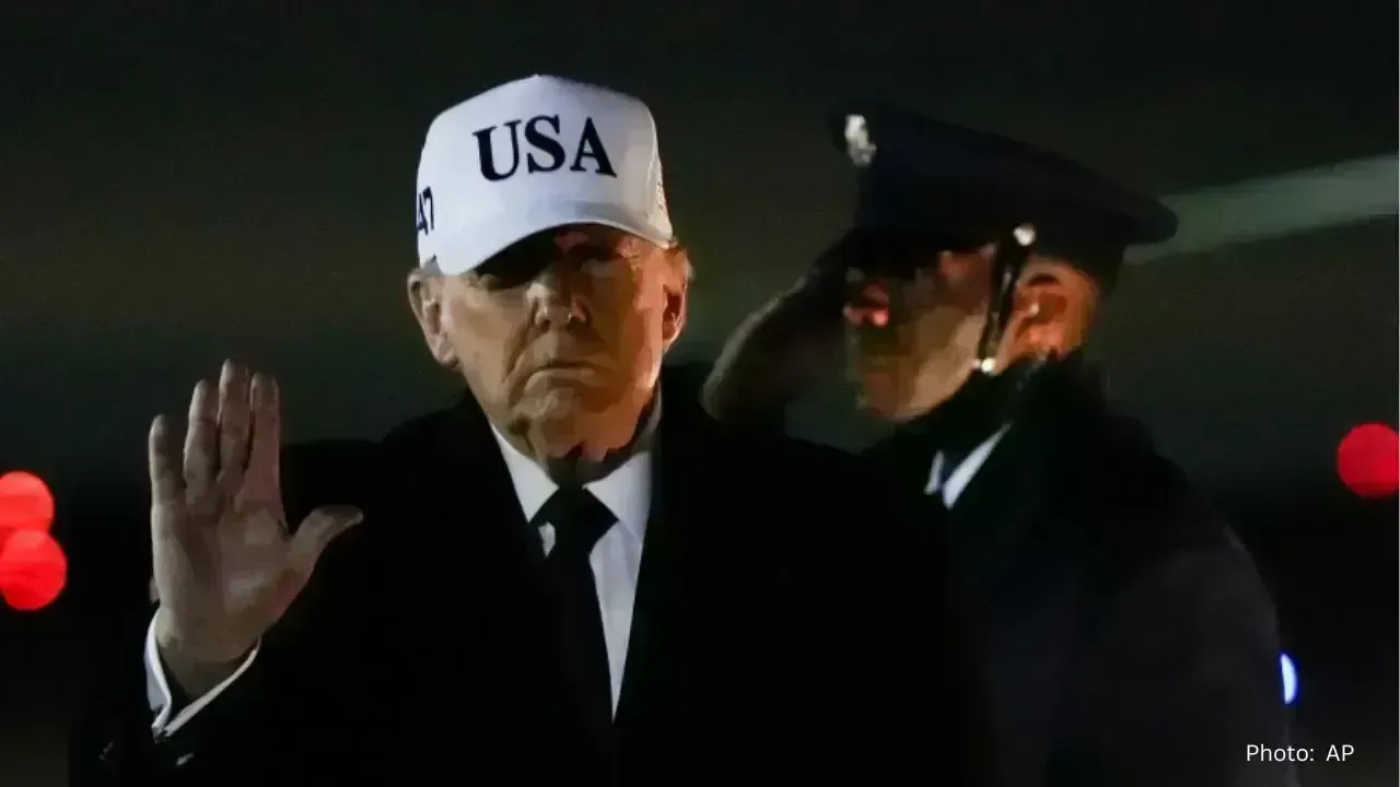 Trump Pauses Military Action on Iran as Protests Rage and Quiet Talks Continue