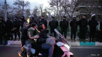 Iran Temporarily Closes Its Airspace as Tensions With the United States Stay High