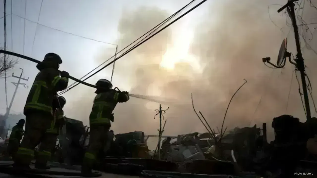 Significant Blaze Breaks Out in Gangnam’s Guryong Village, 47 People Evacuated