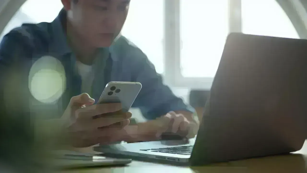 The Impact of Digital Overload on Modern Human Behavior