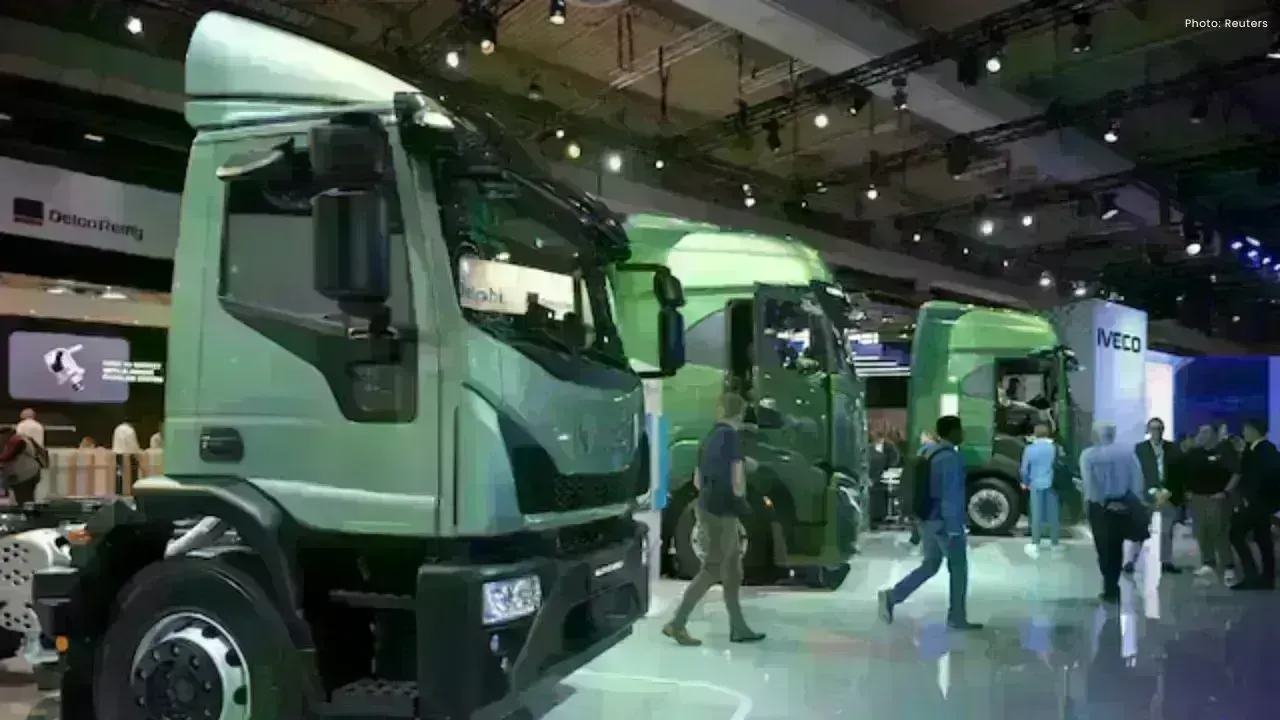 Iveco Lowers 2025 Cash Flow Outlook After Setbacks in Bus Business
