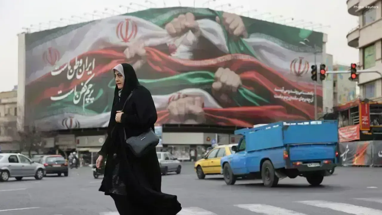 Iran Warns Any Attack Will Be Treated as Full-Scale War Amid U.S. Military Buildup