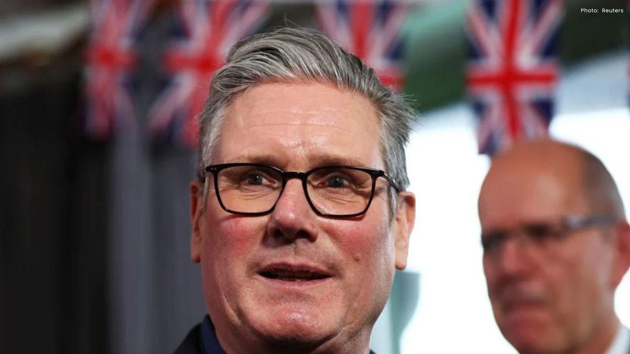 Starmer Faces Political Storm Over Ex-Ambassador’s Epstein Links but Refuses to Step Down
