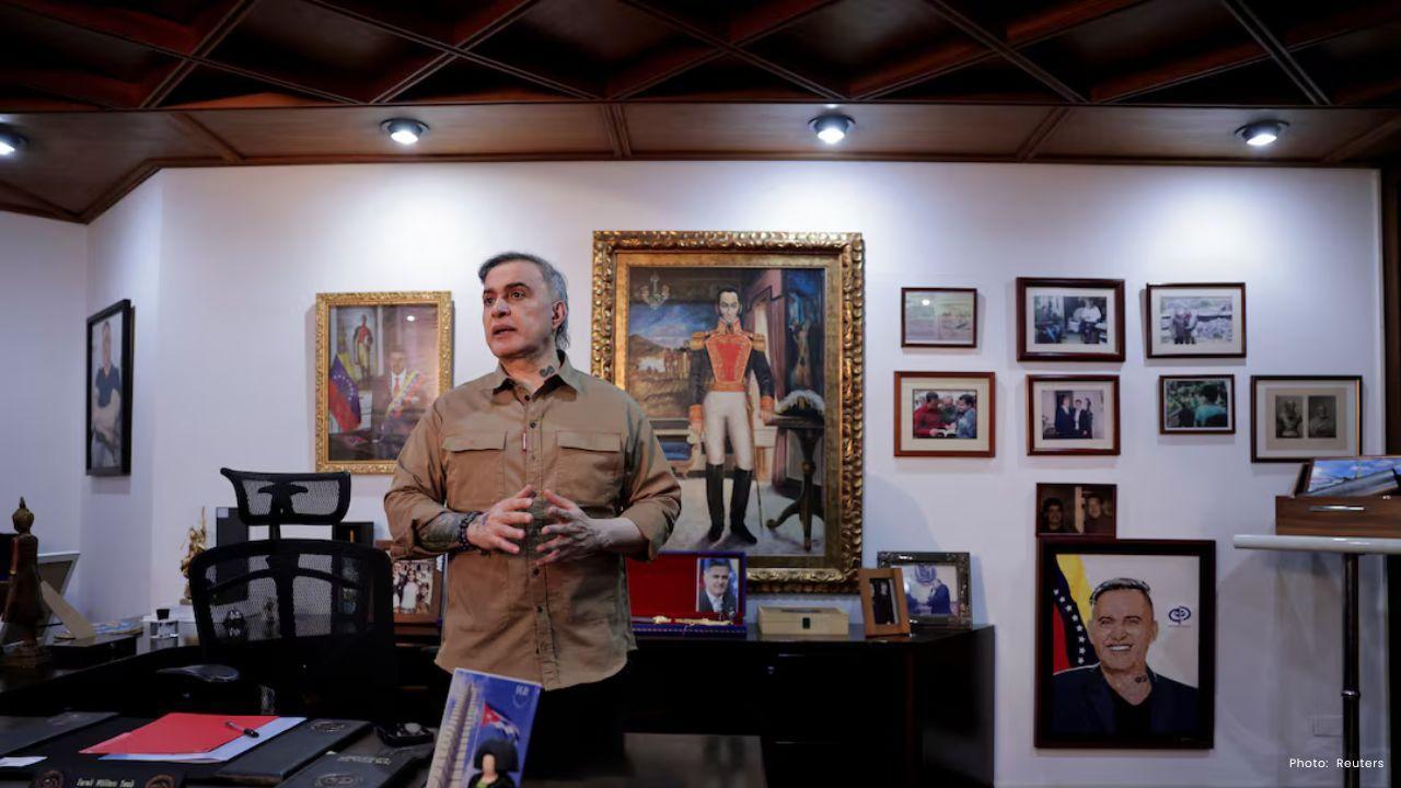 Venezuela Amnesty Plan Raises Hope for Calm but Debate Over Prisoners Continues