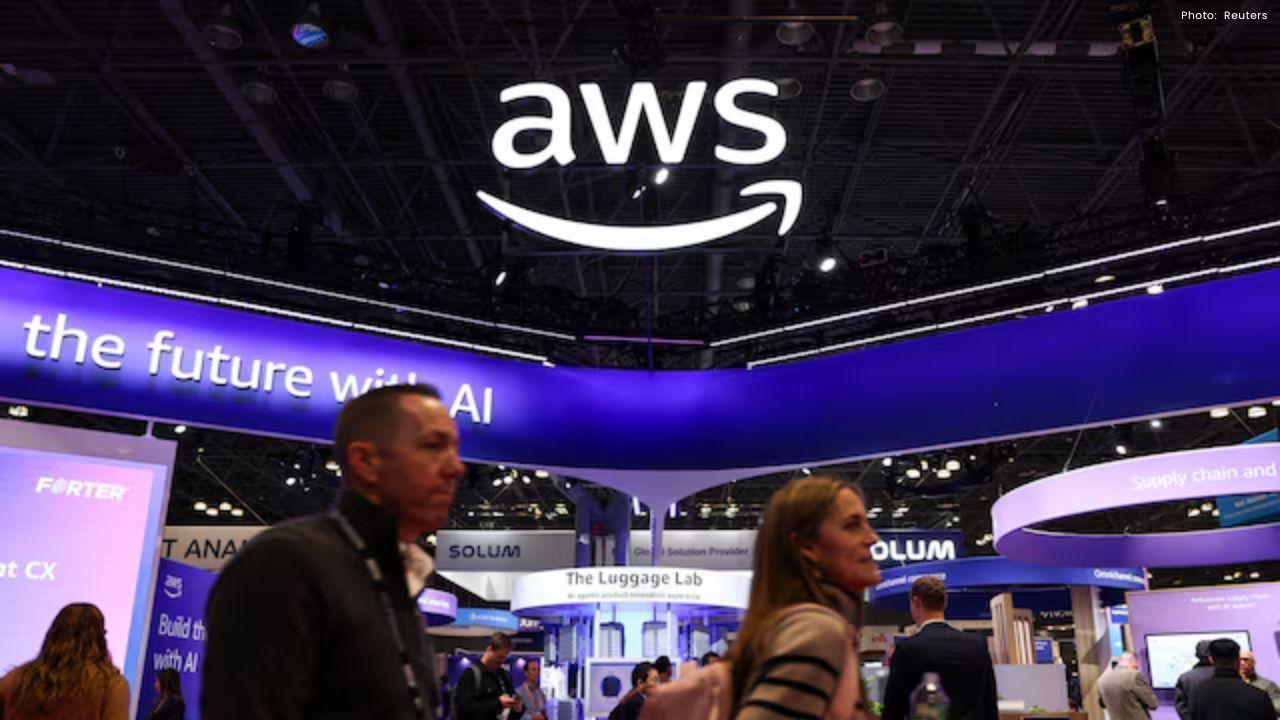 Amazon Cloud Faces AI-Linked Outages, Raising Reliability Concerns