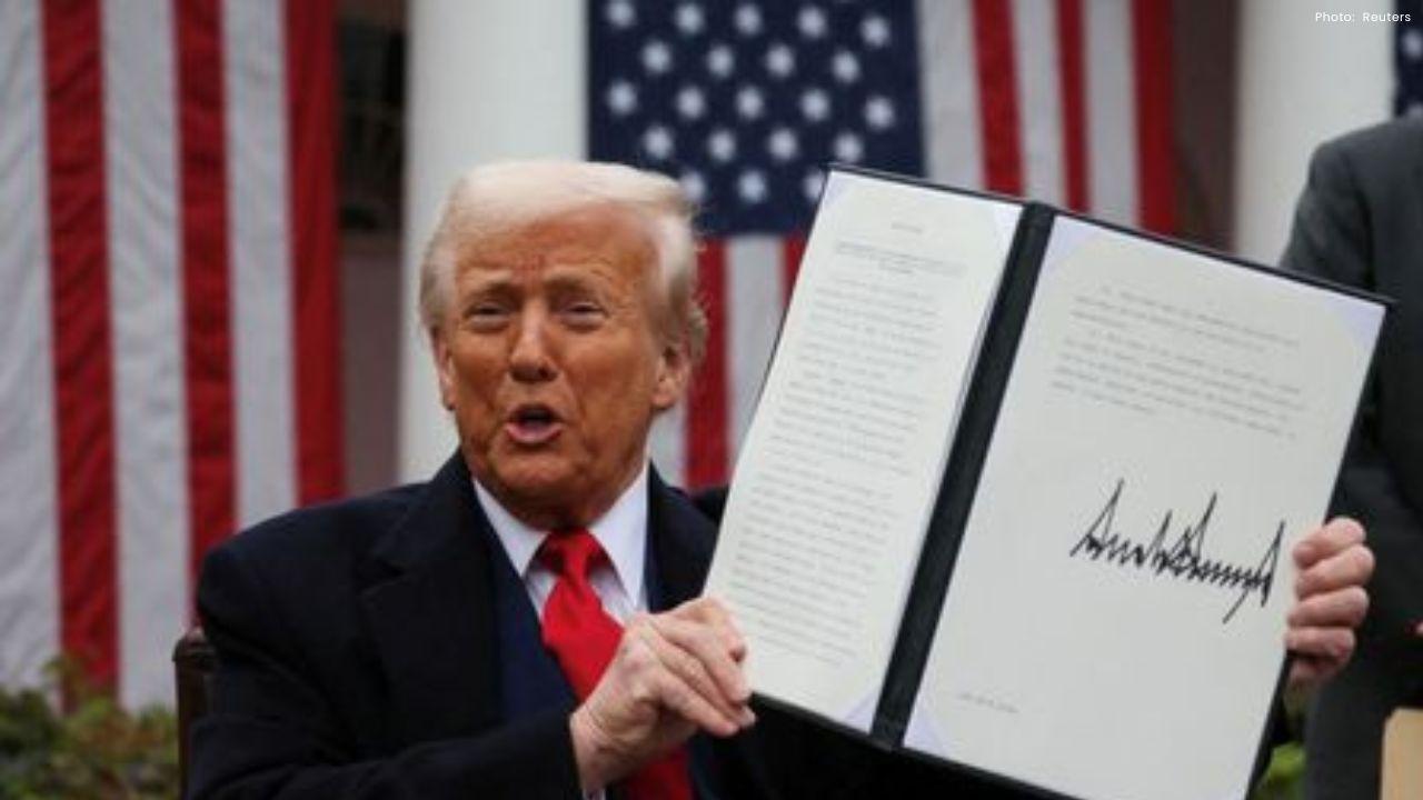 Trump Clashes With Supreme Court Over Tariffs, Announces New 10% Import Tax