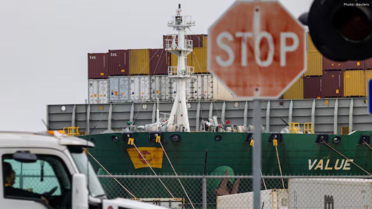 China Urges U.S. to Drop New Tariffs and Seeks Fresh Trade Talks