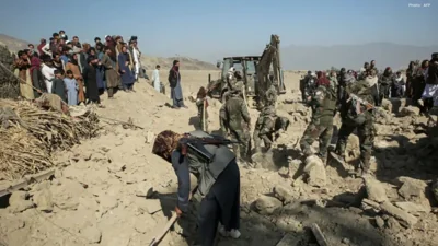 Pakistan Faces Tough Choices After Deadly Afghanistan Bombing as India-Taliban Ties Rise