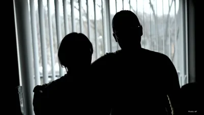 Federal Judge Blocks New Trump Policy on Refugee Arrests in Minnesota