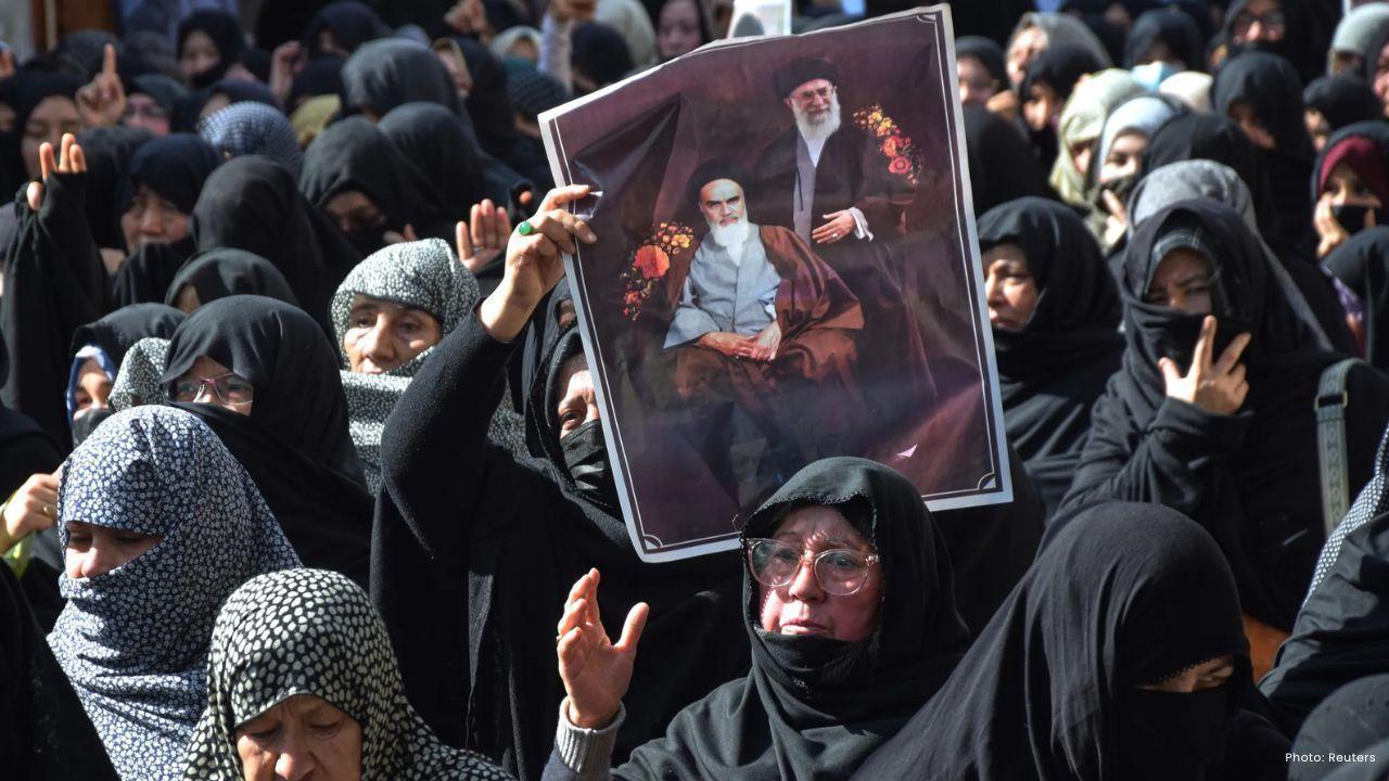 Violent Military Strikes Hit Iran, Killing Its Supreme Leader and Sparking Regional Shock