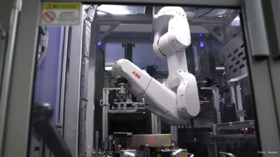 AI Driving System in China Aims to Surpass Human Drivers