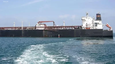 Iranian Oil Tanker Redirects Course from India to China