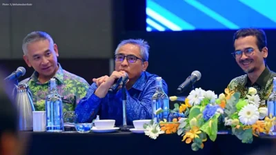 Malaysia's Civil Service Emphasizes Discipline in WFH Policy