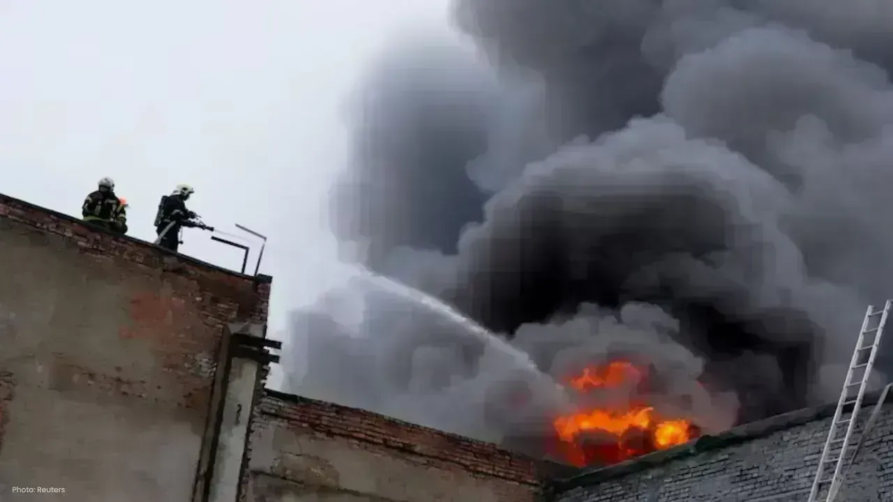 Russian Air Strikes Leave Four Dead in Northeast Ukraine