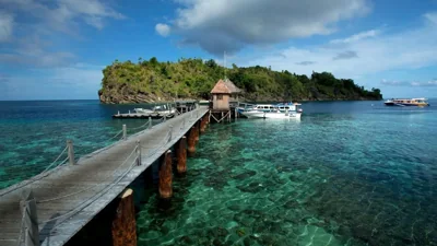 Indonesia Steps Up Immigration Crackdown on Foreign Workers