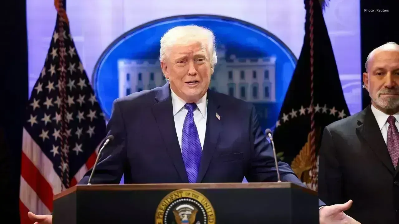 Debate Erupts Over Trump's Religious Rhetoric in Conflict Messaging