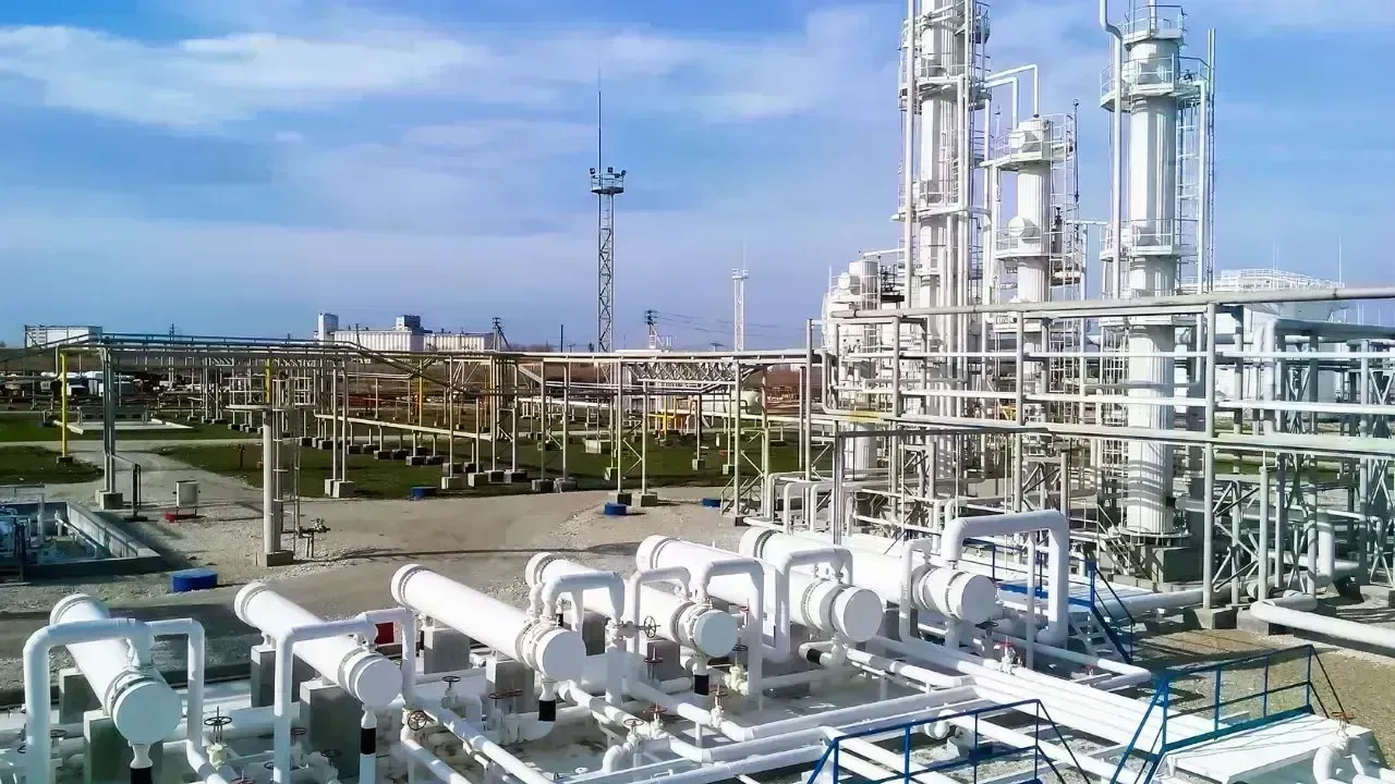 Indonesia Seals Import Deal for Russian Crude Oil