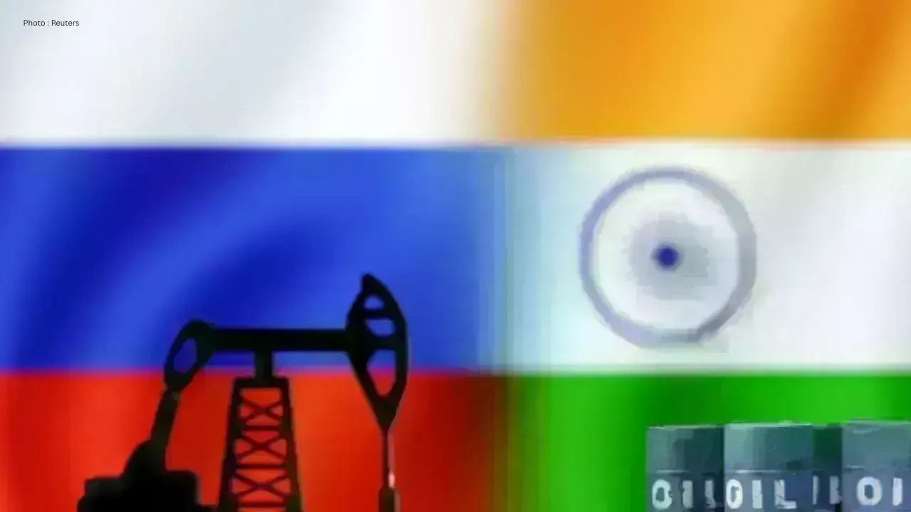 US Grants 30-Day Extension for Russian Oil Imports