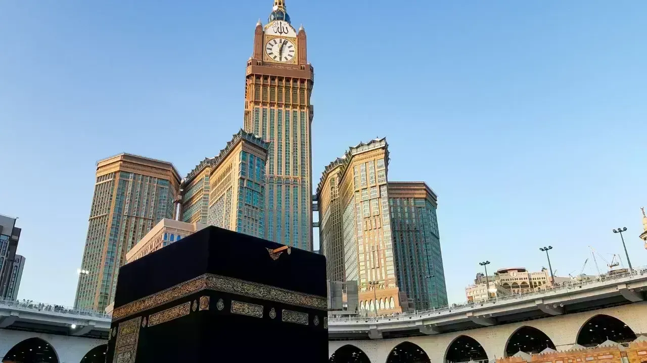 Indonesia's Haj Departures Remain Unaffected Amid Middle East Tensions