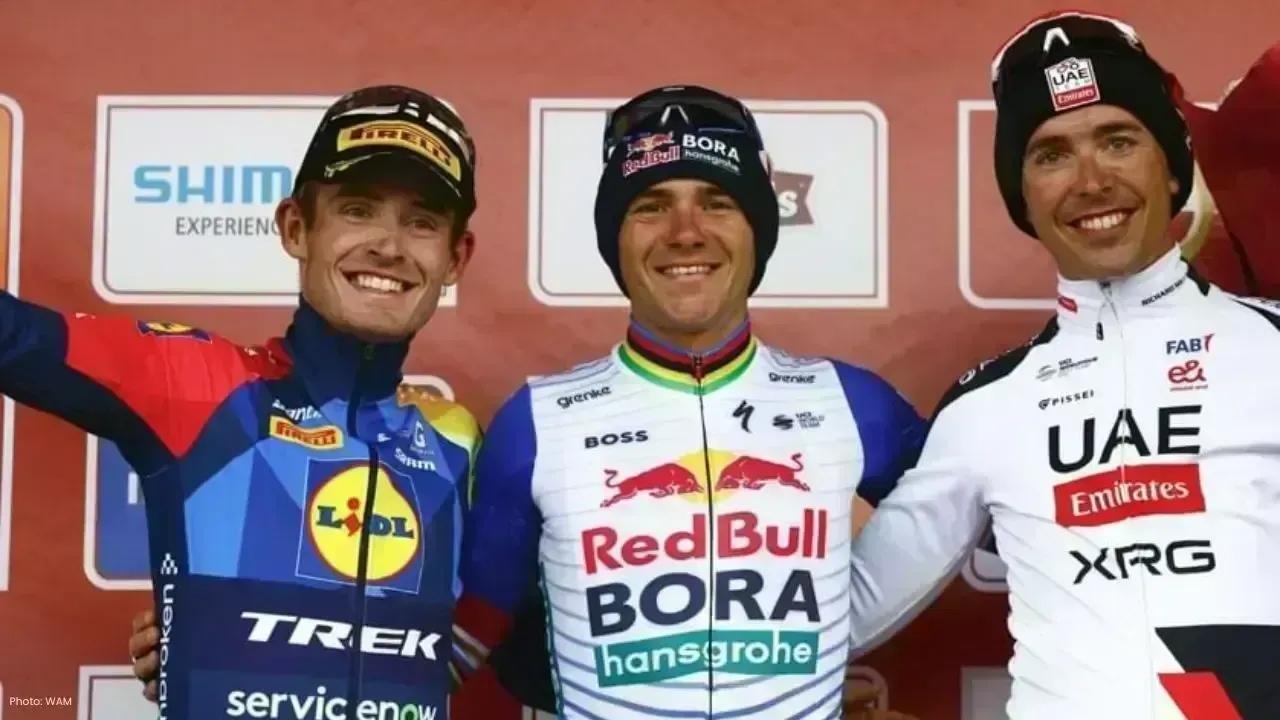 Evenepoel Triumphs at Amstel Gold Race, Cosnefroy Takes Third