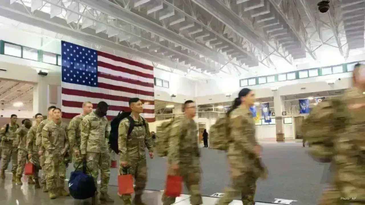 US Army Raises Enlistment Age to 42 to Tackle Recruitment Challenges