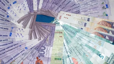 Ringgit Holds Steady Amid Strong Dollar Influence