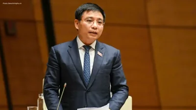 Vietnam's Deputy PM Advocates Economic Model Reform for Sustainable Growth