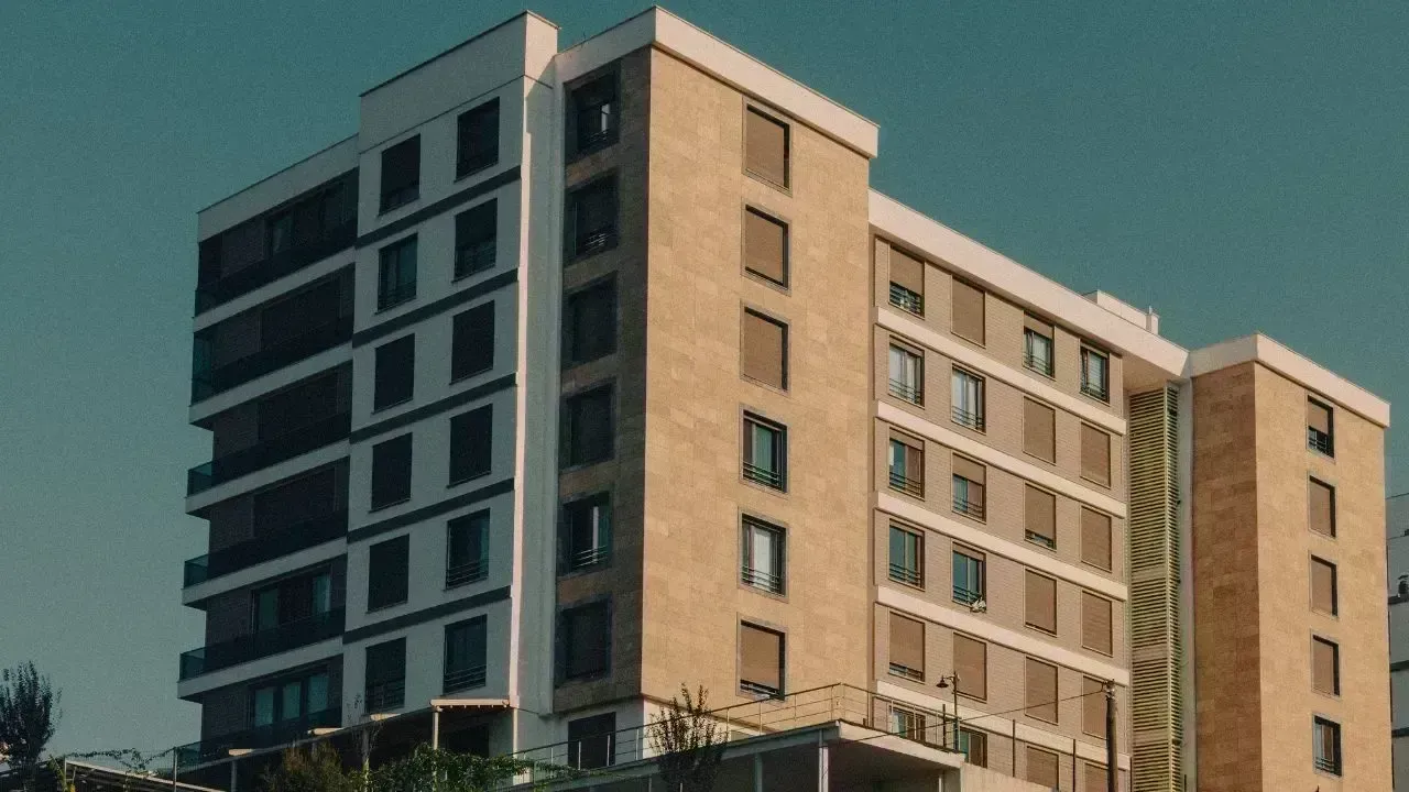 Father Assaulted: Man Sentenced to Jail in Singapore