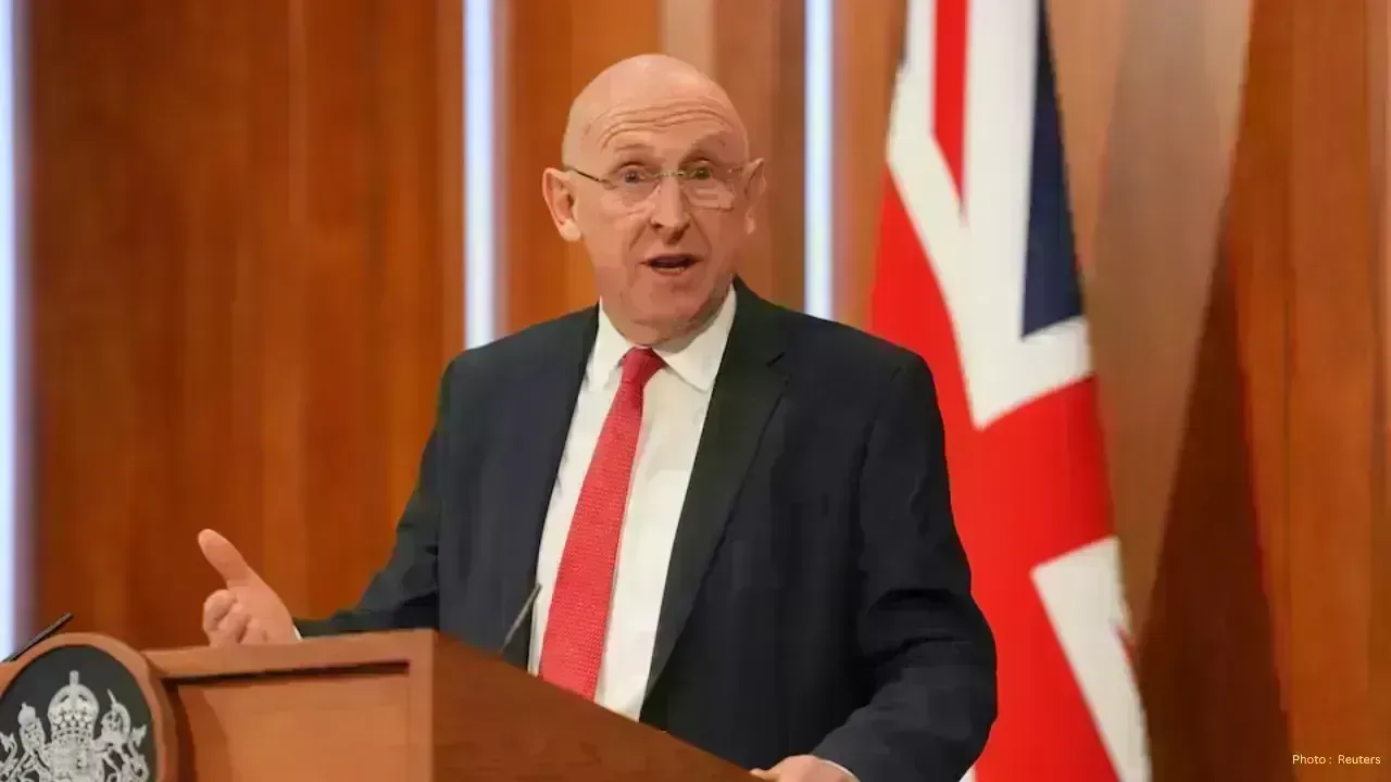 World Leaders Race to Restore Key Oil Route Amid Hormuz Tensions