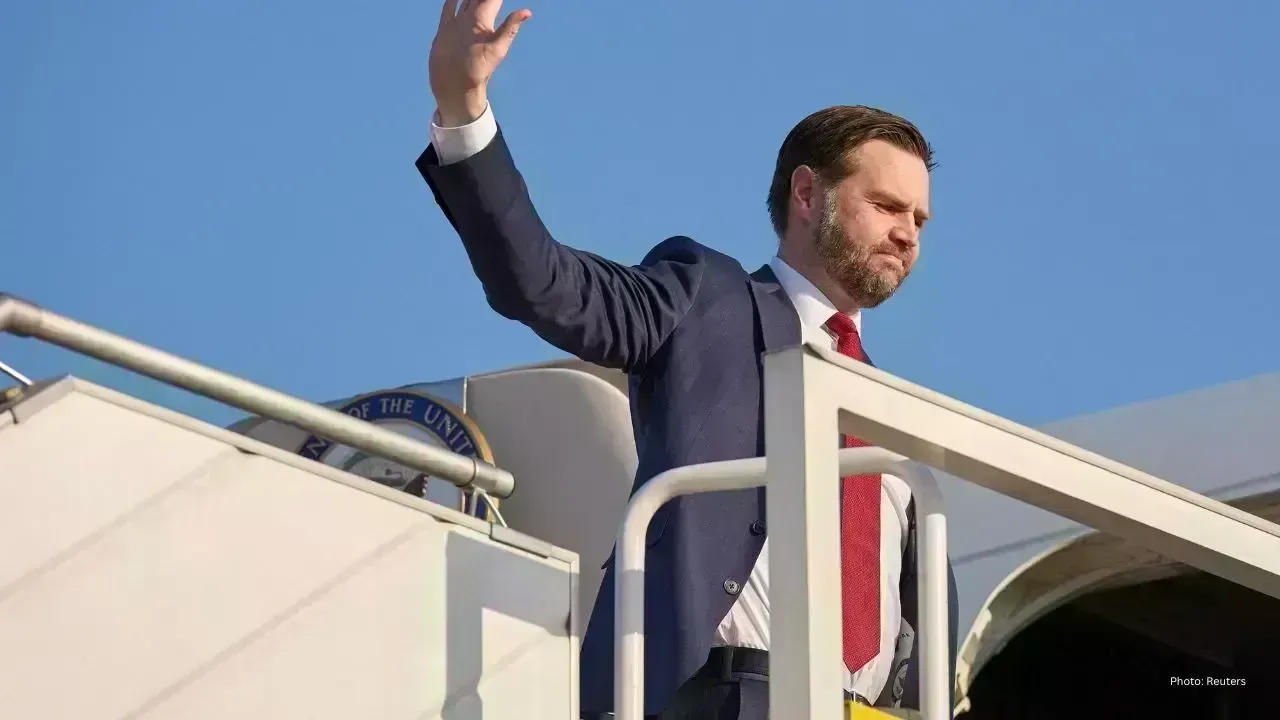 US-Iran Talks Stall, Postponing Vance's Trip to Pakistan