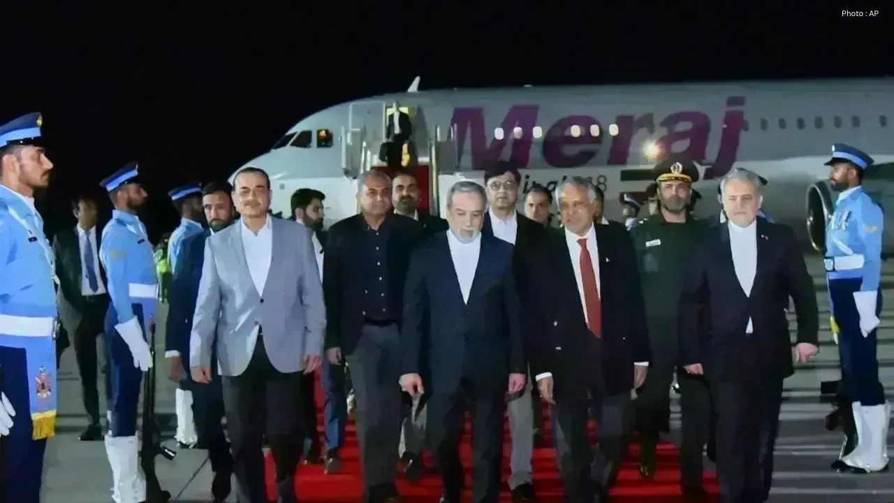 Iran War Diplomacy Intensifies as Pakistan Hosts Key Talks Amid US Pressure