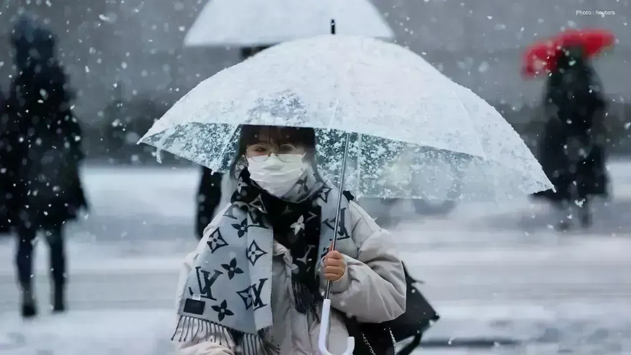 Blizzard Conditions Render Highway 63 Impassable in Alberta