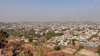 Gunfire and Explosions Reported Near Mali Airport as Attacks Hit Multiple Cities