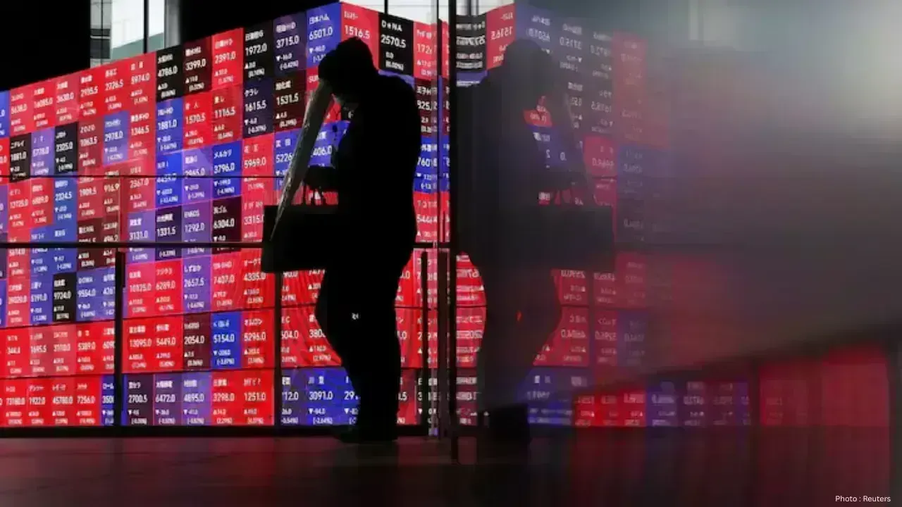 Global Markets 2026: Oil Prices Rise, Stocks Mixed as Uncertainty Grows