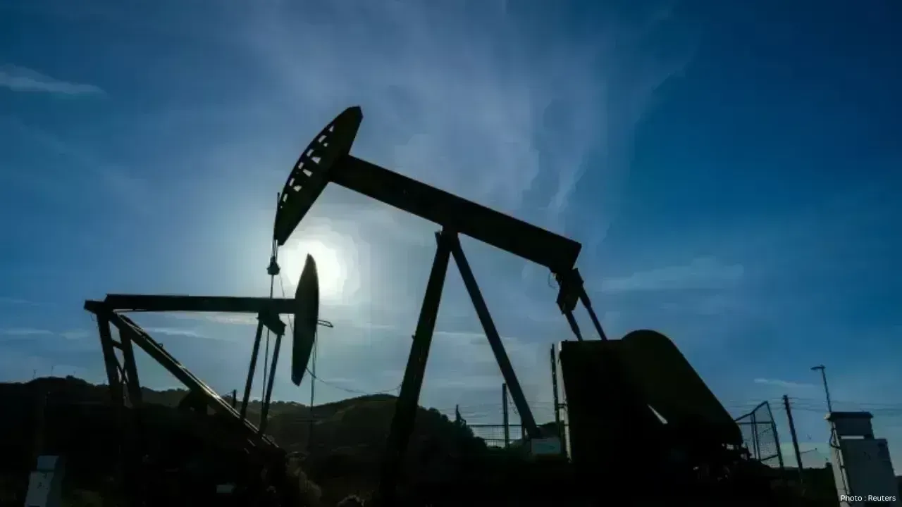 Oil Prices Jump as Supply Concerns Grow Over US Action on Iran Ports